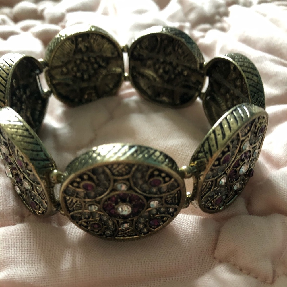 ❤️White House Black Market Bracelet❤️